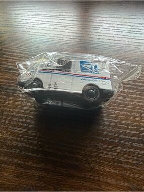 USPS mail truck toy